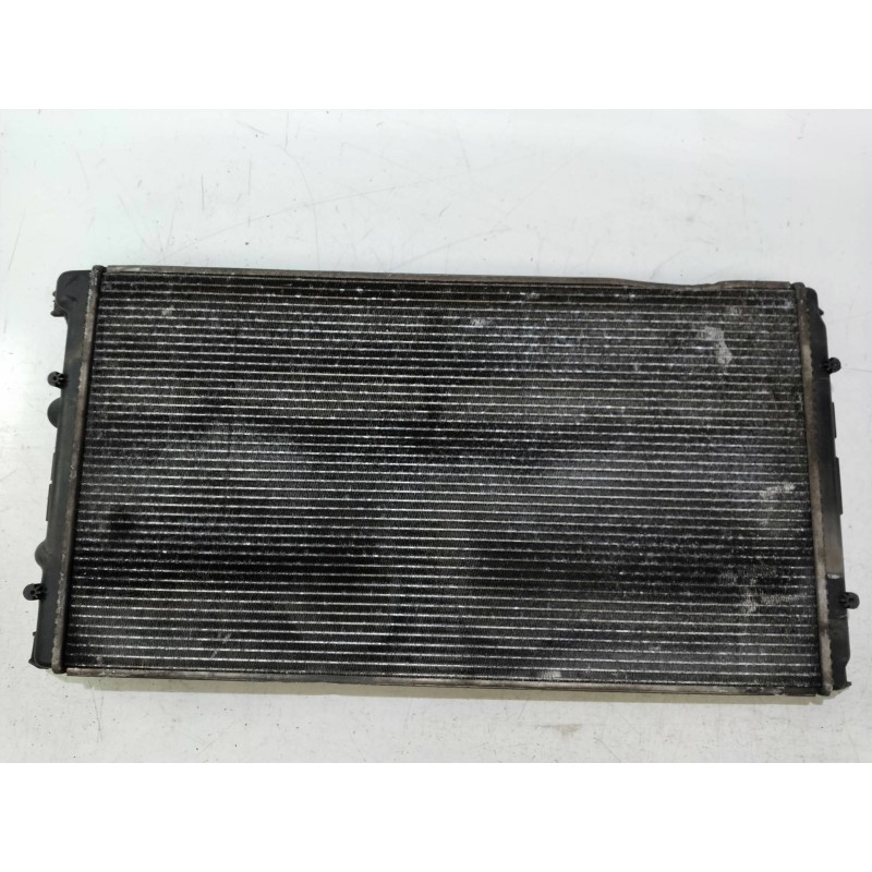 Recambio de radiador agua para opel movano furgón corto 2.8t referencia OEM IAM 09111216  