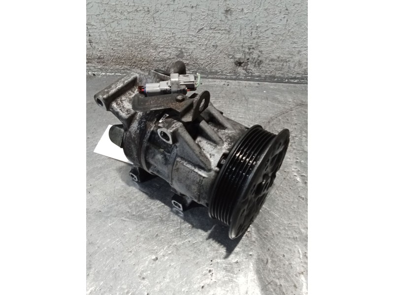 Recambio de compresor aire acondicionado para toyota auris luna+ referencia OEM IAM 4472602331  