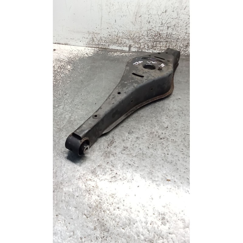 Recambio de brazo suspension inferior trasero izquierdo para volkswagen golf vi (5k1) advance referencia OEM IAM   09