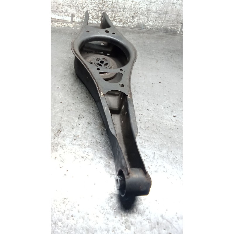 Recambio de brazo suspension inferior trasero izquierdo para volkswagen golf vi (5k1) advance referencia OEM IAM   09