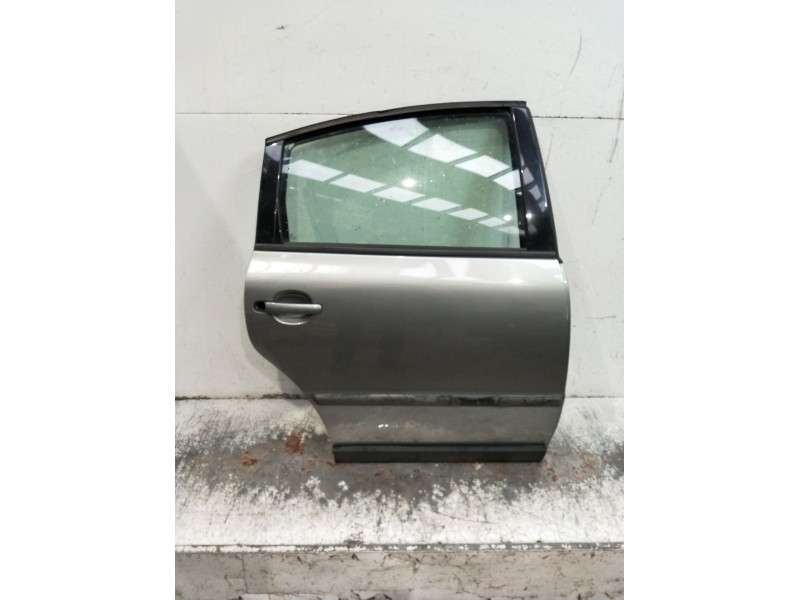 Recambio de puerta trasera derecha para volkswagen passat b5.5 (3b3) 1.9 tdi referencia OEM IAM  4P 