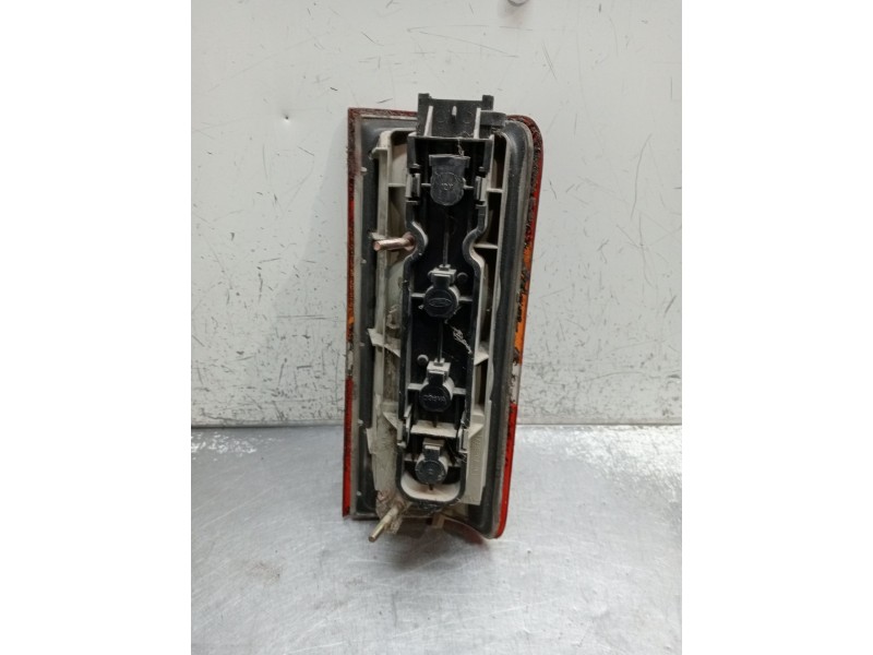 Recambio de piloto trasero izquierdo para ford fiesta berl./courier courier furg. referencia OEM IAM   