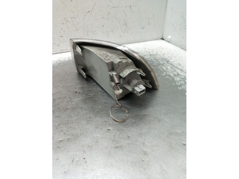 Recambio de piloto delantero derecho para fiat punto (176_) 1.7 td referencia OEM IAM   