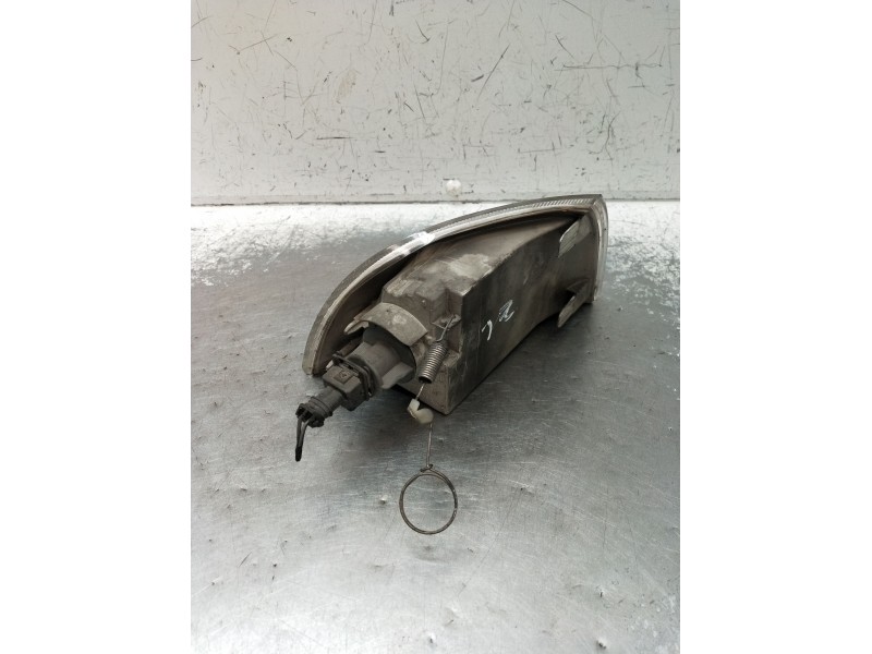 Recambio de piloto delantero izquierdo para fiat punto (176_) 1.7 td referencia OEM IAM   