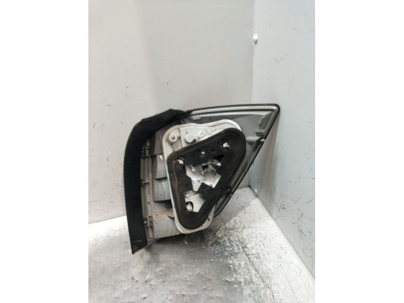 Recambio de piloto trasero izquierdo para opel astra h caravan enjoy referencia OEM IAM   