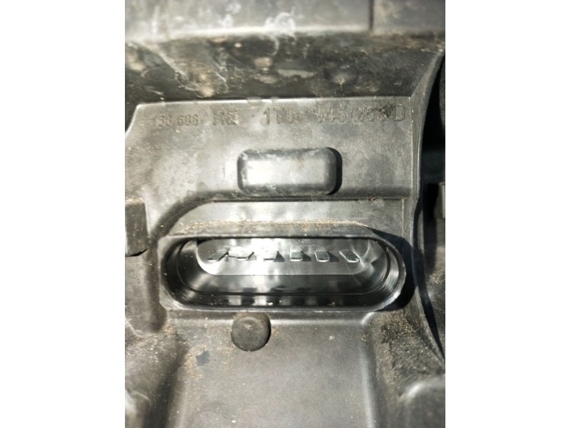 Recambio de piloto trasero derecho para volkswagen touran (1t1) 2.0 tdi referencia OEM IAM   