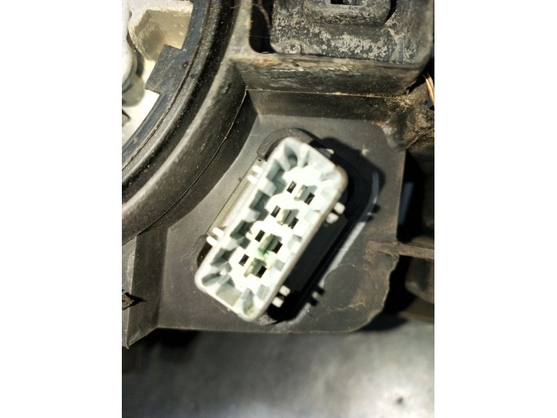 Recambio de faro derecho para volvo s80 berlina 2.4 d referencia OEM IAM   