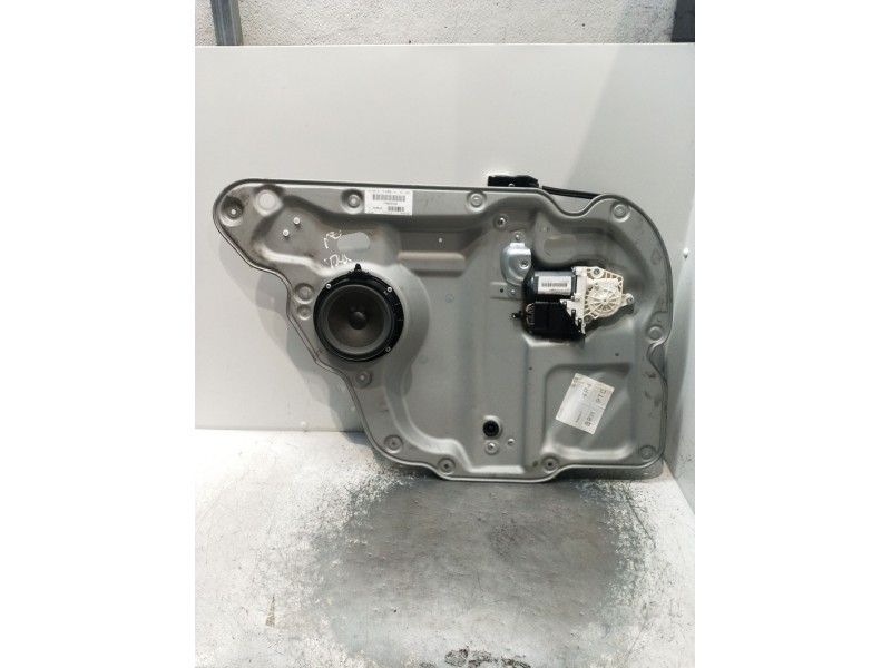 Recambio de elevalunas trasero izquierdo para volkswagen touran (1t1) 2.0 tdi referencia OEM IAM 1T0839729J 5P 02300199