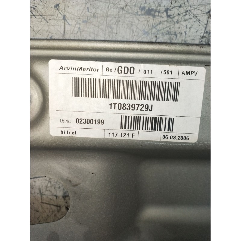 Recambio de elevalunas trasero izquierdo para volkswagen touran (1t1) 2.0 tdi referencia OEM IAM 1T0839729J 5P 02300199