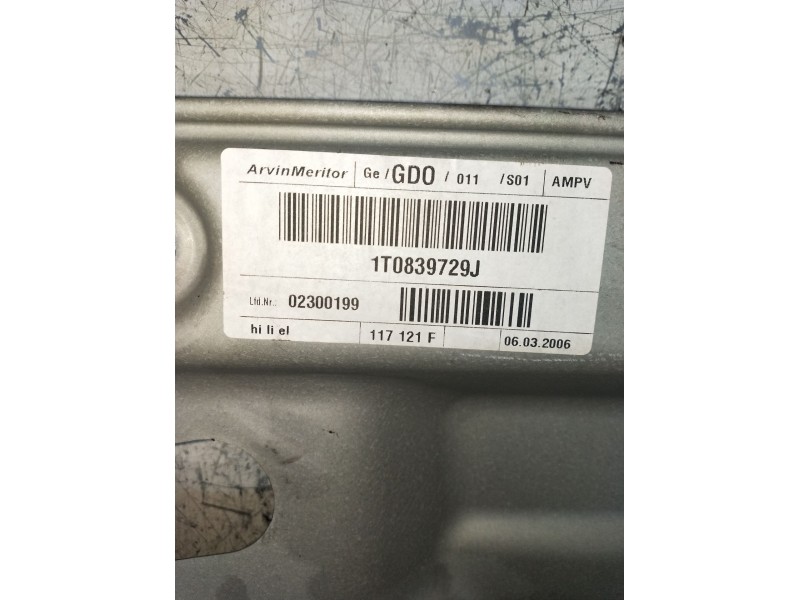 Recambio de elevalunas trasero izquierdo para volkswagen touran (1t1) 2.0 tdi referencia OEM IAM 1T0839729J 5P 02300199
