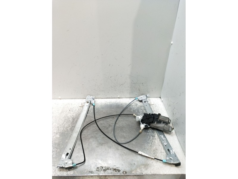 Recambio de elevalunas delantero izquierdo para citroën xsara (n1) 2.0 hdi 90 referencia OEM IAM 400594R 5P 