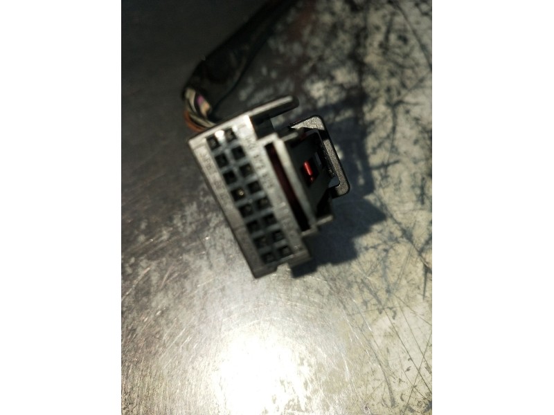 Recambio de retrovisor izquierdo para volkswagen touran (1t1) 2.0 tdi referencia OEM IAM  ELÉCTRICO 