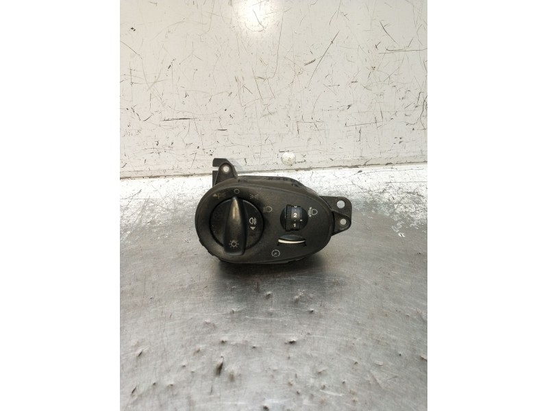 Recambio de mando luces para ford focus i (daw, dbw) 2.0 16v referencia OEM IAM 98AG13A024BH 04052514 000509A