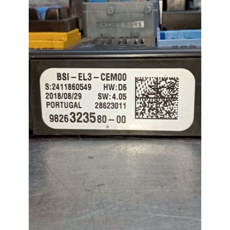 Recambio de caja reles / fusibles para peugeot partner furgoneta/monovolumen (k9) 1.6 bluehdi 75 referencia OEM IAM 9826323580 2