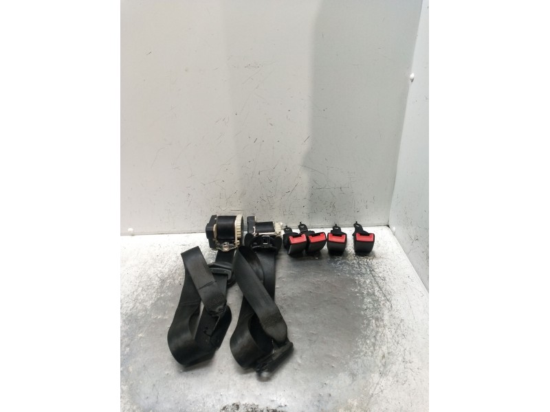 Recambio de juego cinturones trasero para volkswagen touran (1t1) 2.0 tdi referencia OEM IAM  5P 