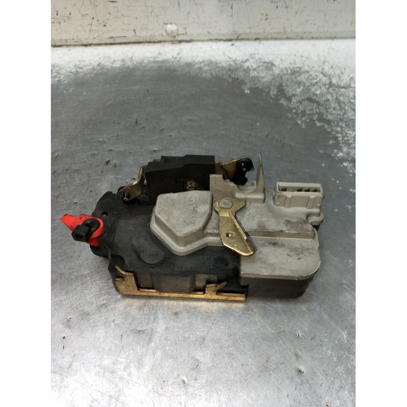 Recambio de motor cierre centralizado trasero izquierdo para citroën xsara (n1) 2.0 hdi 90 referencia OEM IAM  5P 