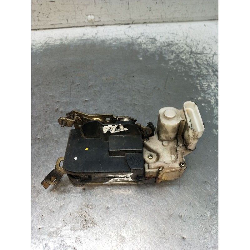 Recambio de motor cierre centralizado trasero derecho para fiat punto (176_) 1.7 td referencia OEM IAM  5P 