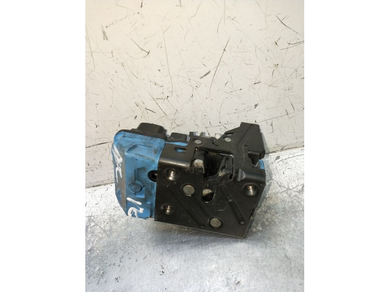 Recambio de motor cierre centralizado delantero izquierdo para volvo s80 berlina 2.4 d referencia OEM IAM 30634614 5P 