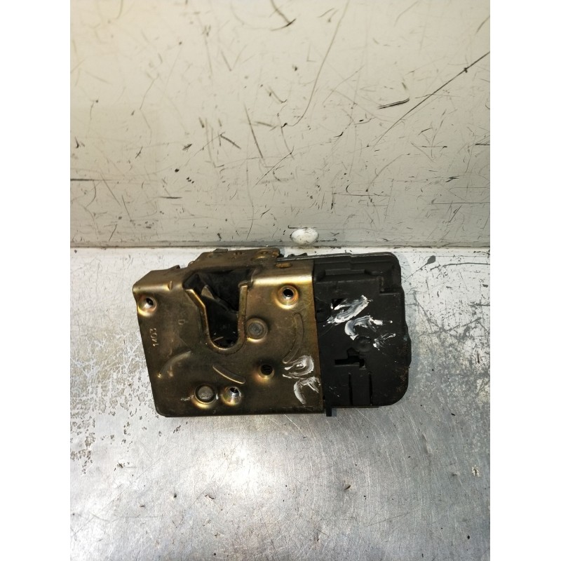 Recambio de motor cierre centralizado delantero derecho para citroën xsara (n1) 2.0 hdi 90 referencia OEM IAM  5P 