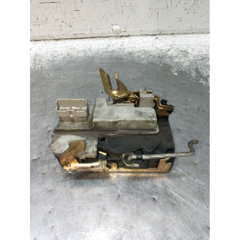 Recambio de motor cierre centralizado delantero derecho para citroën xsara (n1) 2.0 hdi 90 referencia OEM IAM  5P 