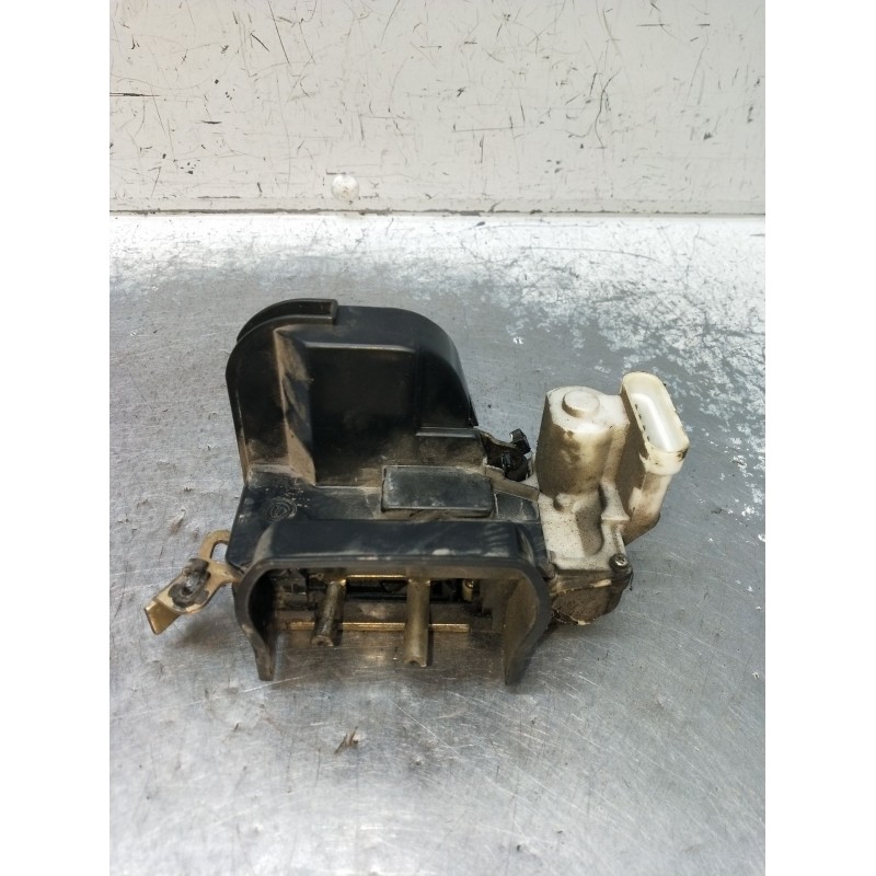 Recambio de motor cierre centralizado delantero derecho para fiat punto (176_) 1.7 td referencia OEM IAM  5P 