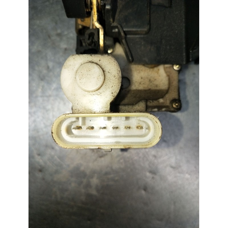 Recambio de motor cierre centralizado delantero izquierdo para fiat punto (176_) 1.7 td referencia OEM IAM  5P 