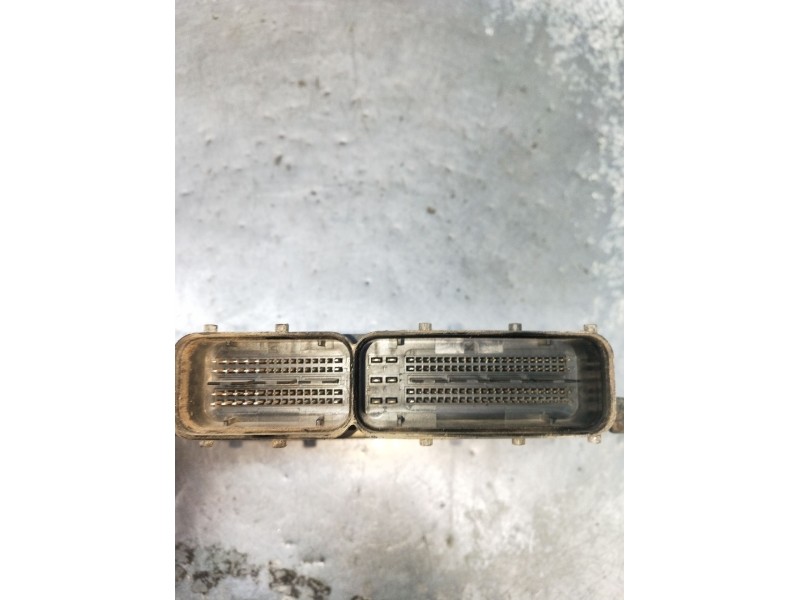 Recambio de centralita motor uce para opel astra h caravan enjoy referencia OEM IAM 0281012694 55560810 1039S12972