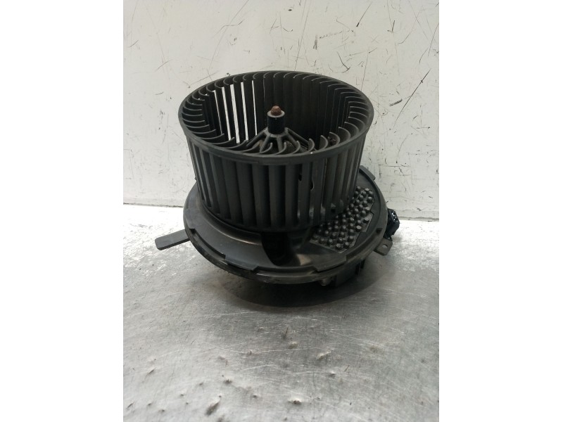 Recambio de motor calefaccion para volkswagen touran (1t1) 2.0 tdi referencia OEM IAM F011500002 658G00931321 3C0907521