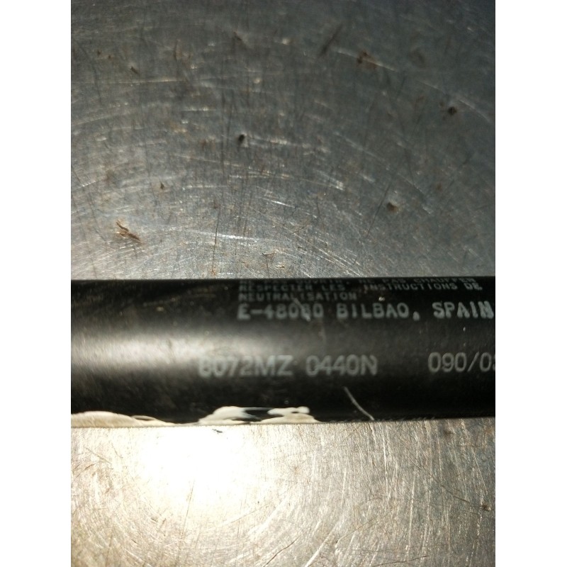 Recambio de amortiguadores capo para citroën xsara (n1) 2.0 hdi 90 referencia OEM IAM 8072MZ0440N  0440N