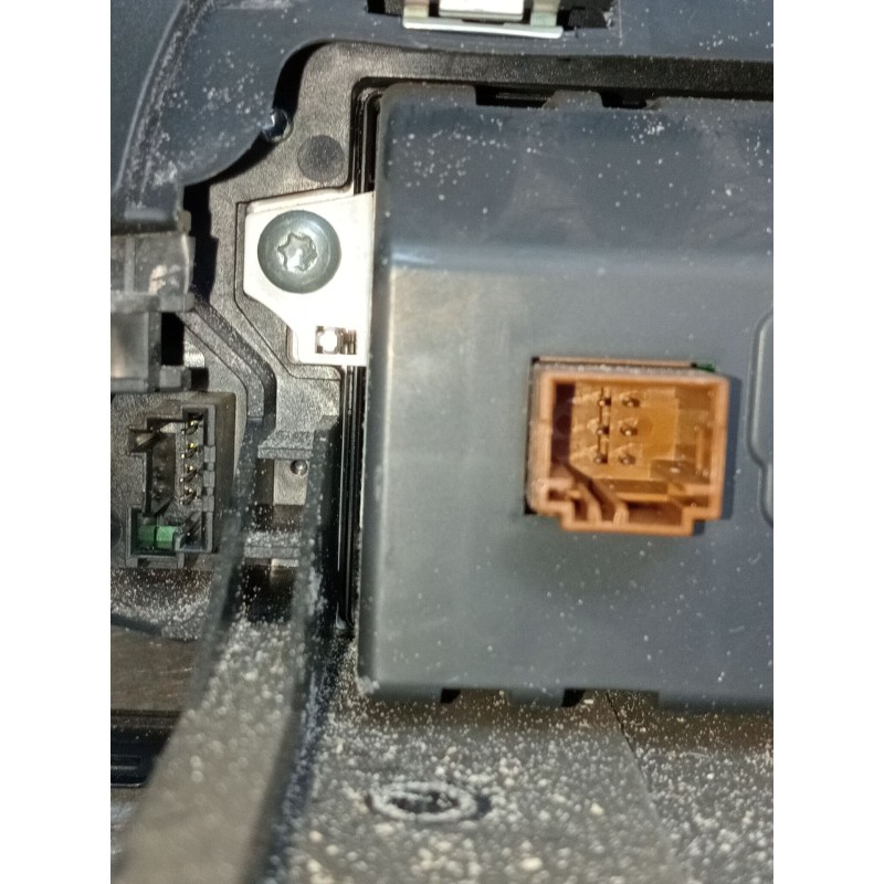 Recambio de mando multifuncion para peugeot partner furgoneta/monovolumen (k9) 1.6 bluehdi 75 referencia OEM IAM 439016011100 NS