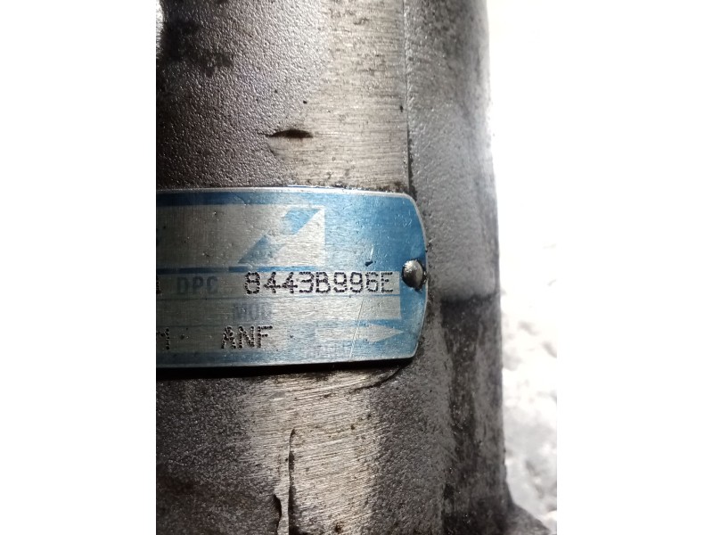 Recambio de bomba inyeccion para ford mondeo i turnier (bnp) 1.8 td referencia OEM IAM 8443B996E  LUCAS