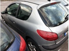 peugeot 206 berlina del año 2001 2