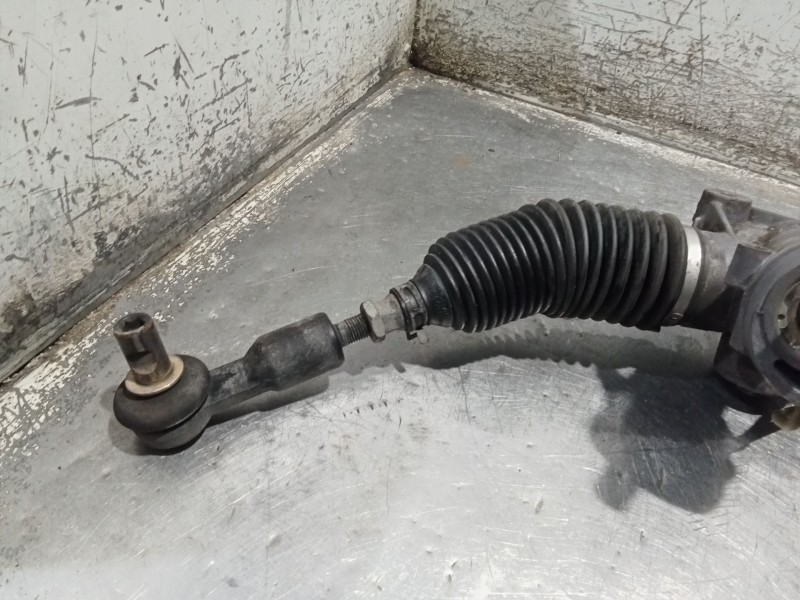 Recambio de cremallera direccion para volkswagen passat b5.5 (3b3) 1.9 tdi referencia OEM IAM 8D1422105A  