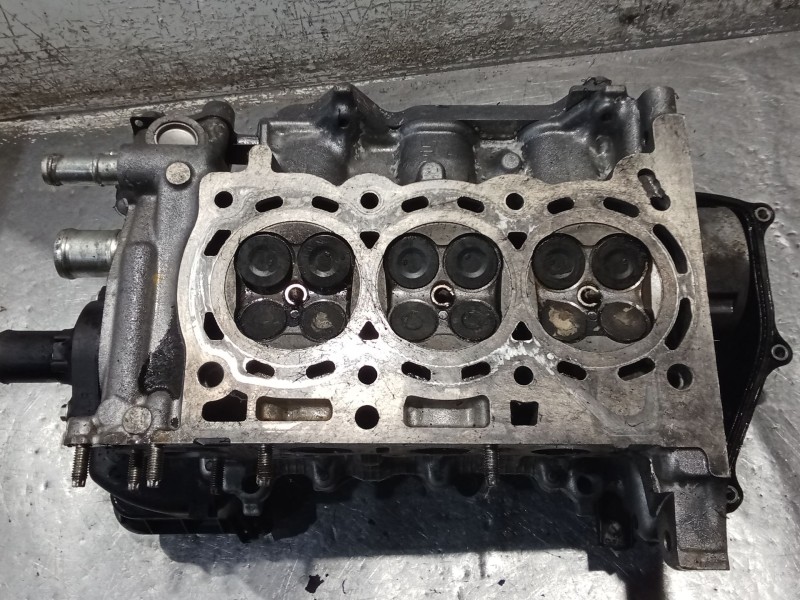 Recambio de culata para toyota yaris (_p9_) 1.0 vvt-i (ksp90_) referencia OEM IAM 1KR  11