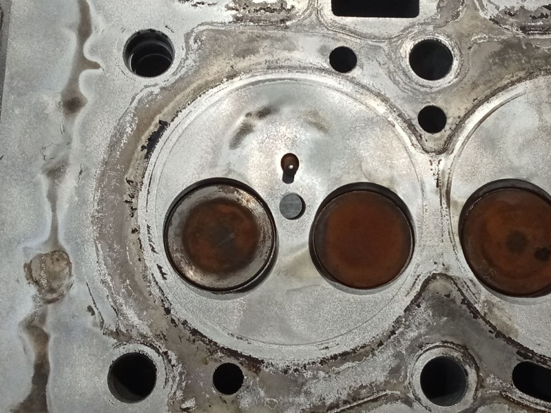 Recambio de culata para citroën c4 lim. seduction referencia OEM IAM 9684504780 9HR 10