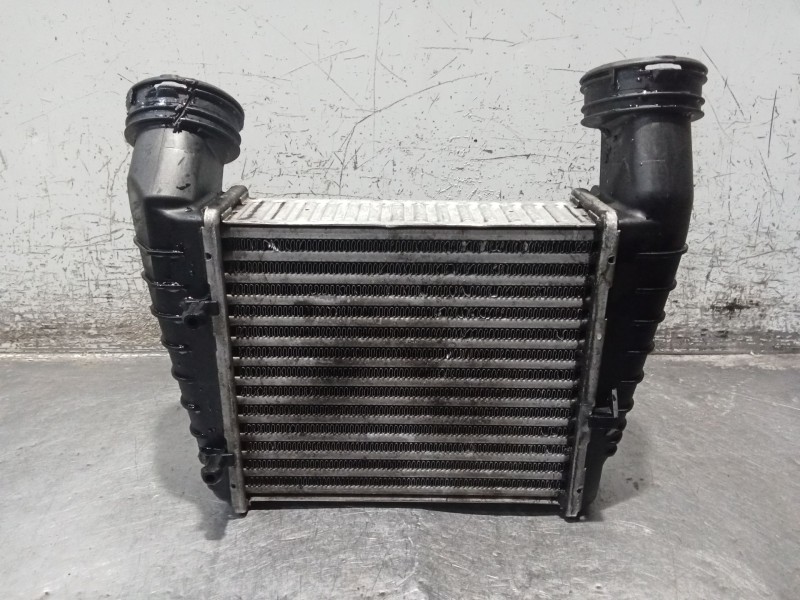 Recambio de intercooler para volkswagen passat b5.5 (3b3) 1.9 tdi referencia OEM IAM 8D0145805C  