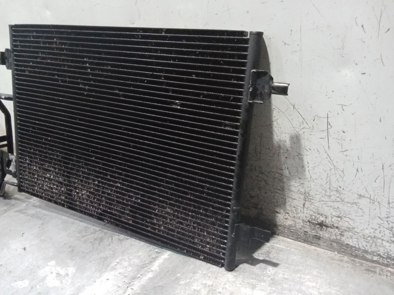 Recambio de condensador aire acondicionado para volkswagen passat b5.5 (3b3) 1.9 tdi referencia OEM IAM 3B0260401  