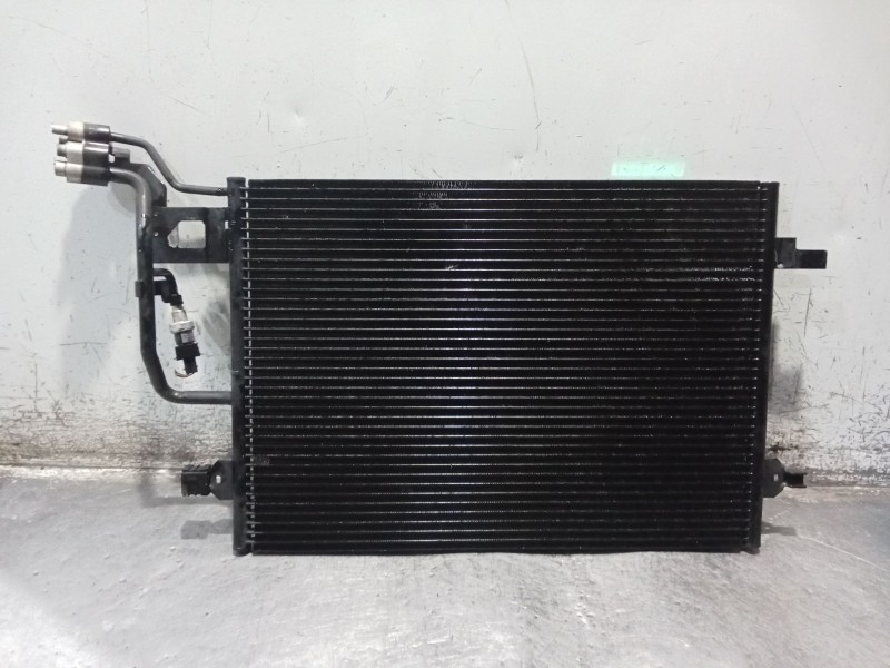 Recambio de condensador aire acondicionado para volkswagen passat b5.5 (3b3) 1.9 tdi referencia OEM IAM 3B0260401  