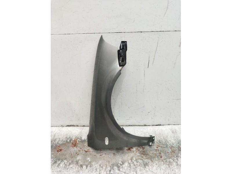 Recambio de aleta delantera derecha para volkswagen passat b5.5 (3b3) 1.9 tdi referencia OEM IAM   