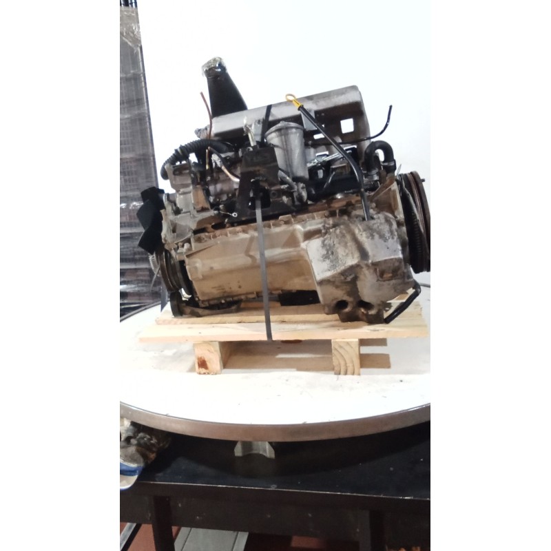 Recambio de motor completo para land rover range rover (lp) dse (100kw) referencia OEM IAM 256TM BOSCH 30218064