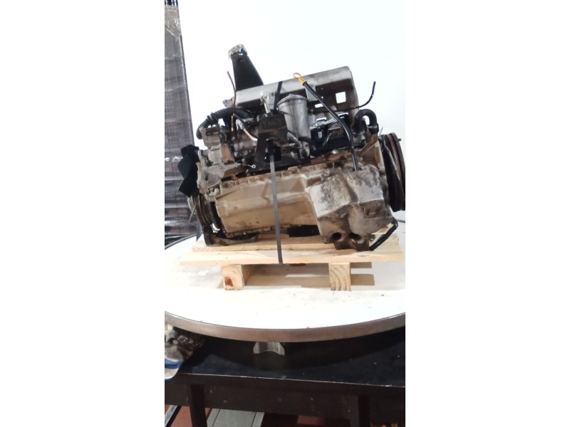 Recambio de motor completo para land rover range rover (lp) dse (100kw) referencia OEM IAM 256TM BOSCH 30218064