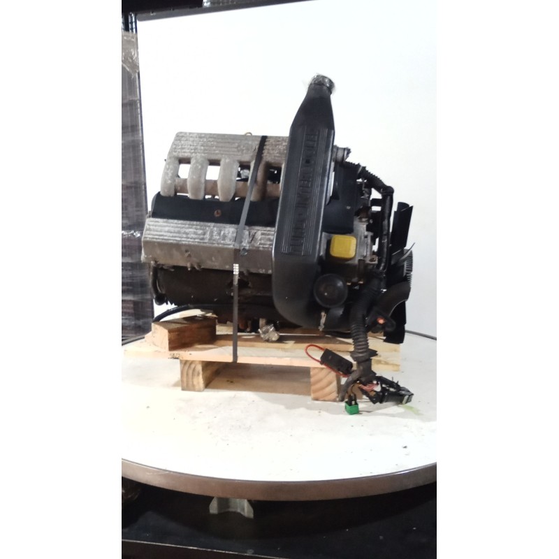 Recambio de motor completo para land rover range rover (lp) dse (100kw) referencia OEM IAM 256TM BOSCH 30218064