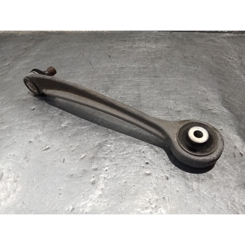 Recambio de brazo suspension superior delantero izquierdo para volkswagen passat b5.5 (3b3) 1.9 tdi referencia OEM IAM   ANTERIO