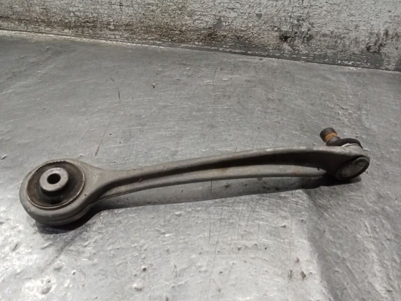 Recambio de brazo suspension superior delantero derecho para volkswagen passat b5.5 (3b3) 1.9 tdi referencia OEM IAM   ANTERIOR