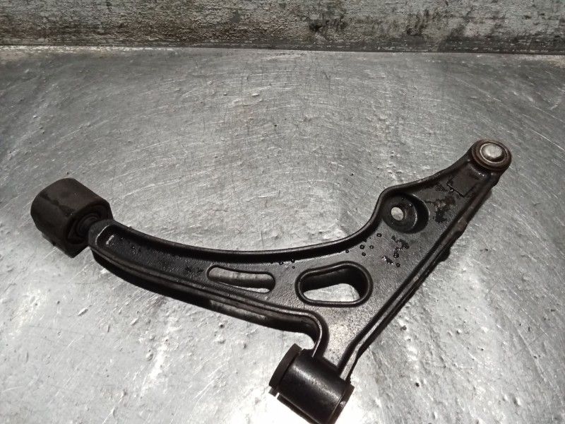 Recambio de brazo suspension inferior delantero derecho para suzuki baleno (eg) 1.6 i 16v (sy416) referencia OEM IAM   