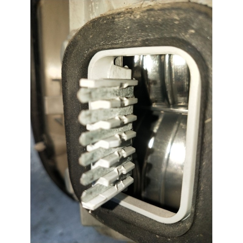 Recambio de piloto trasero derecho para opel zafira a monospace (t98) 2.0 dti 16v (f75) referencia OEM IAM   