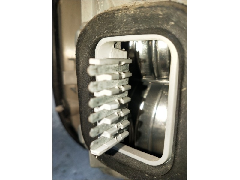 Recambio de piloto trasero derecho para opel zafira a monospace (t98) 2.0 dti 16v (f75) referencia OEM IAM   