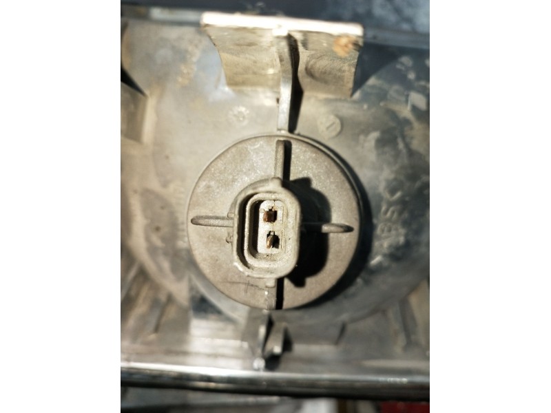 Recambio de piloto delantero izquierdo para land rover range rover (lp) dse (100kw) referencia OEM IAM 89004582  