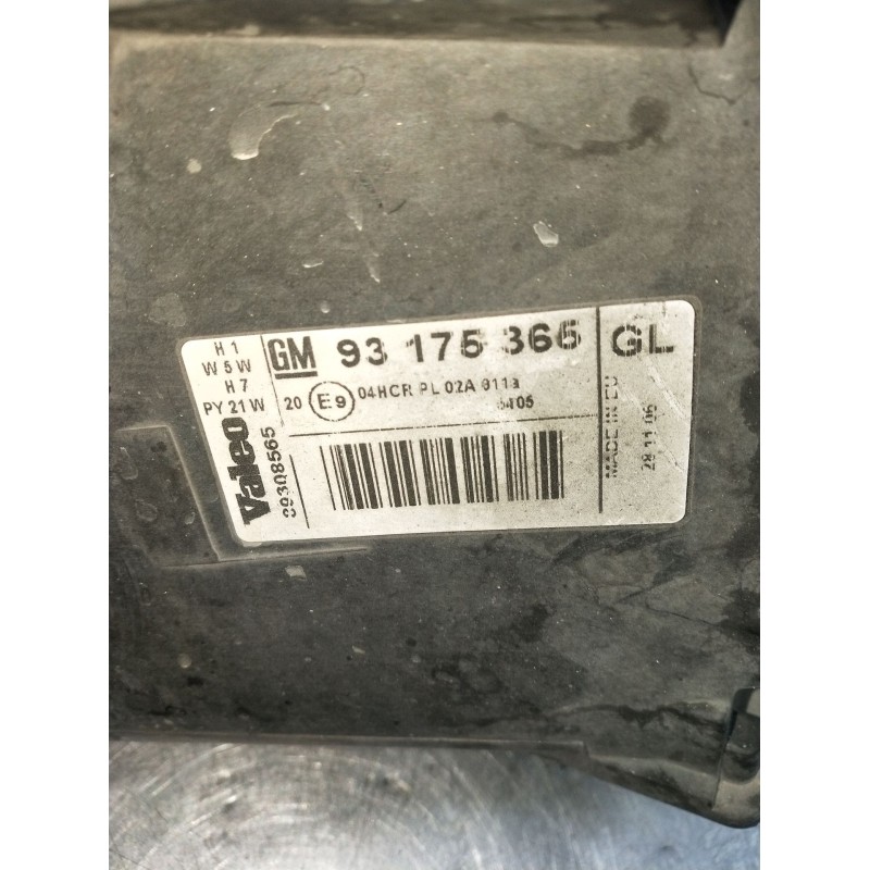 Recambio de faro derecho para opel meriva a monospace (x03) 1.7 cdti (e75) referencia OEM IAM 93176365  39308565