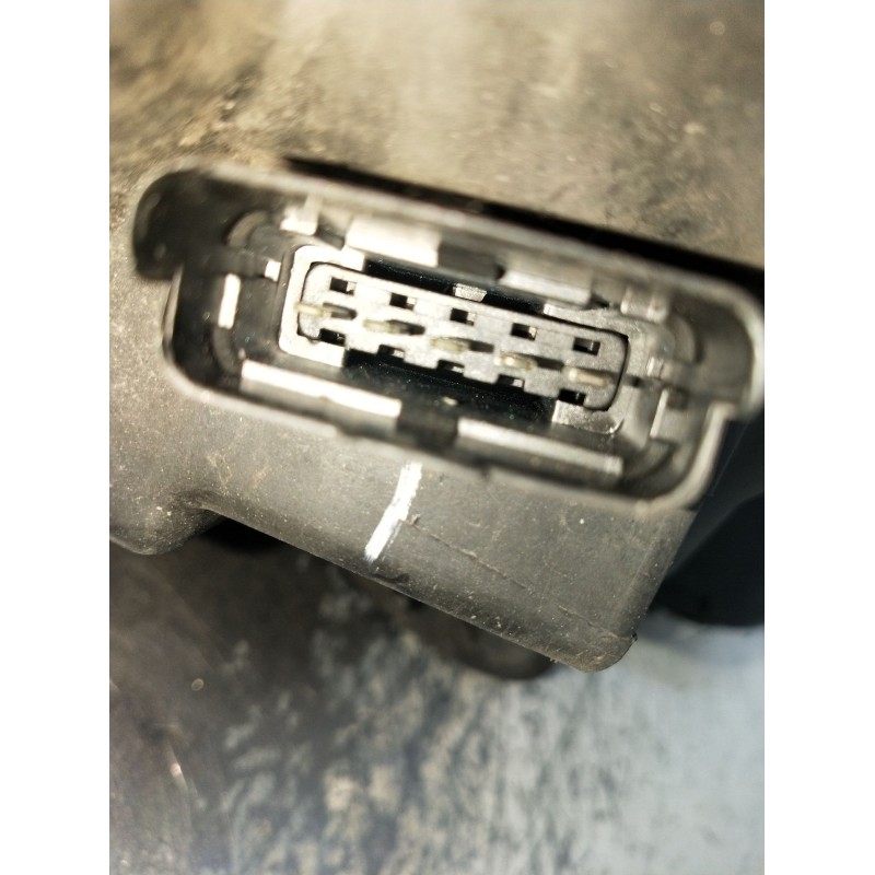 Recambio de faro izquierdo para renault clio ii (bb_, cb_) 1.5 dci (b/cb07) referencia OEM IAM   